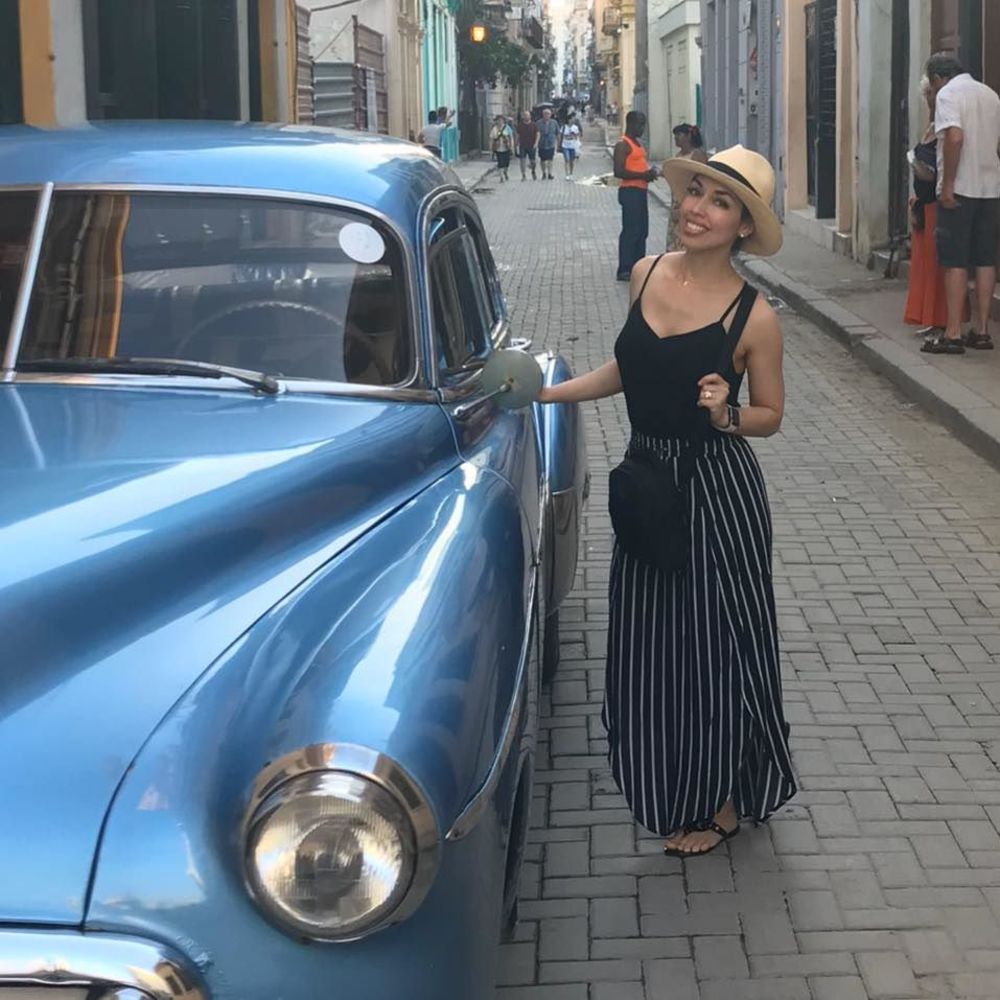 Meet your Posher, Chena